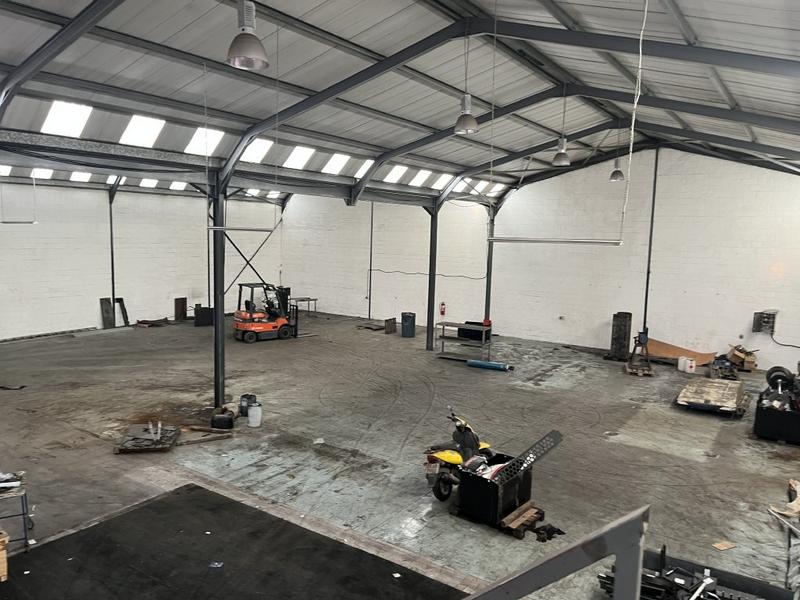 To Let commercial Property for Rent in Killarney Gardens Western Cape